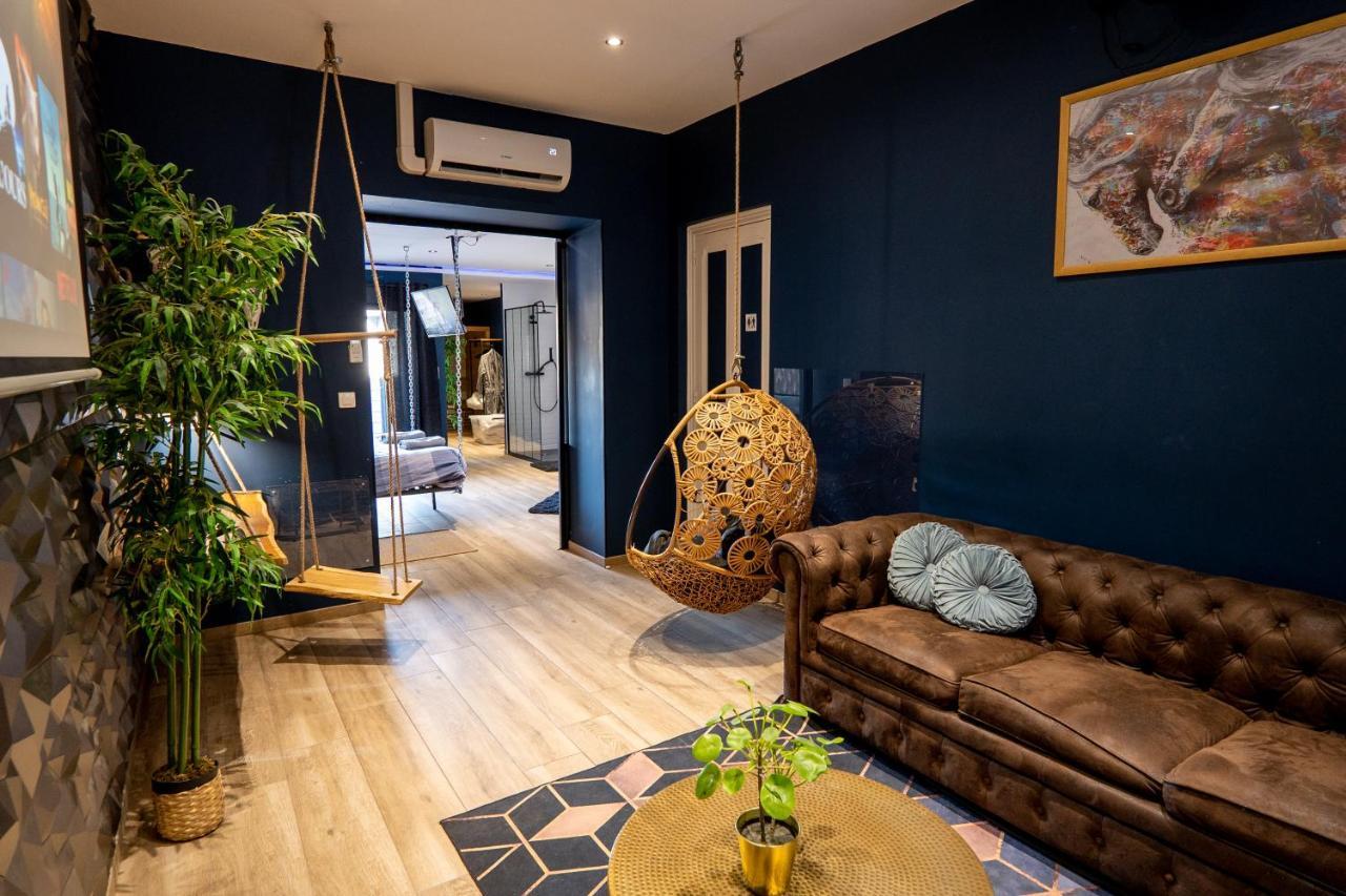 Capsule Temps Suspendu - Balneo, Home Cinema & Billard วาลองเซียนส์ ภายนอก รูปภาพ