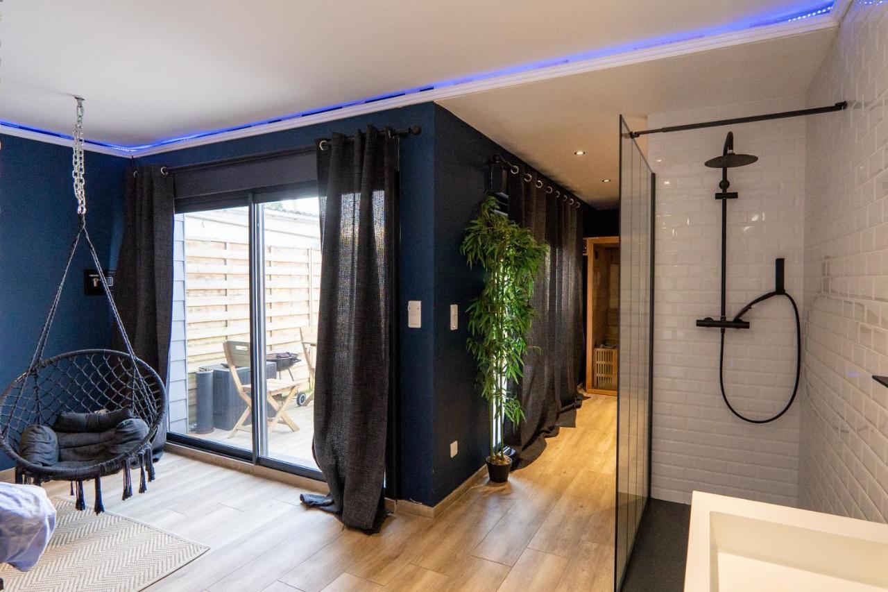 Capsule Temps Suspendu - Balneo, Home Cinema & Billard วาลองเซียนส์ ภายนอก รูปภาพ
