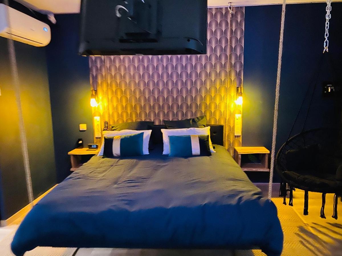 Capsule Temps Suspendu - Balneo, Home Cinema & Billard วาลองเซียนส์ ภายนอก รูปภาพ