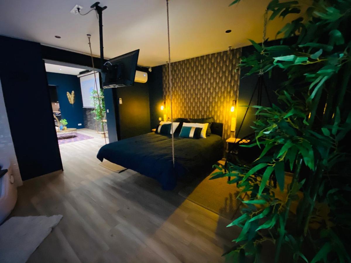 Capsule Temps Suspendu - Balneo, Home Cinema & Billard วาลองเซียนส์ ภายนอก รูปภาพ
