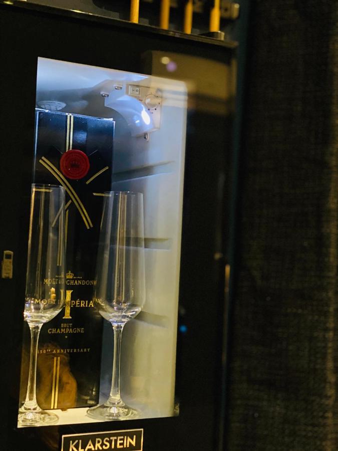 Capsule Temps Suspendu - Balneo, Home Cinema & Billard วาลองเซียนส์ ภายนอก รูปภาพ